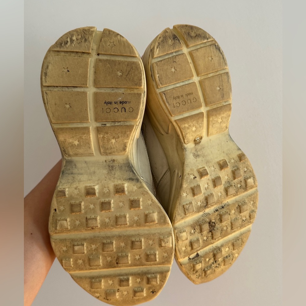 GUCCI RHYTON SNEAKERS - Picture 6 of 7